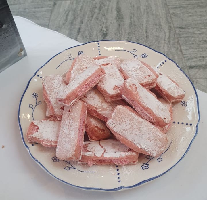 Proust en de roze biscuits